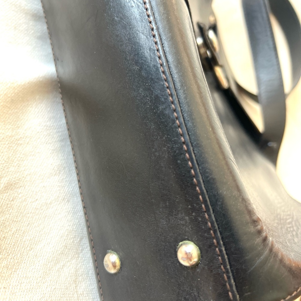 SOLD!!!
Vintage Dooney & Bourke Black Leather Shoulder Bag - Picture 8 of 8